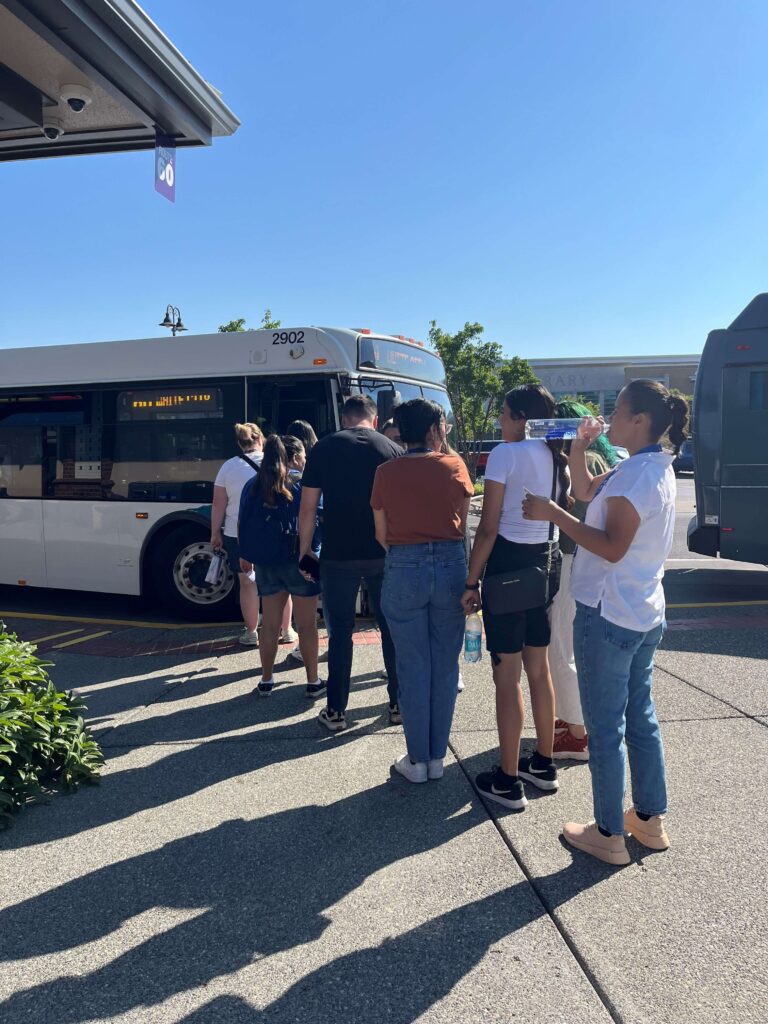 Travel Training with La Clinica.